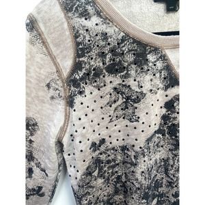i Jeans by buffalo Gray/Taupe floral sweatshirt